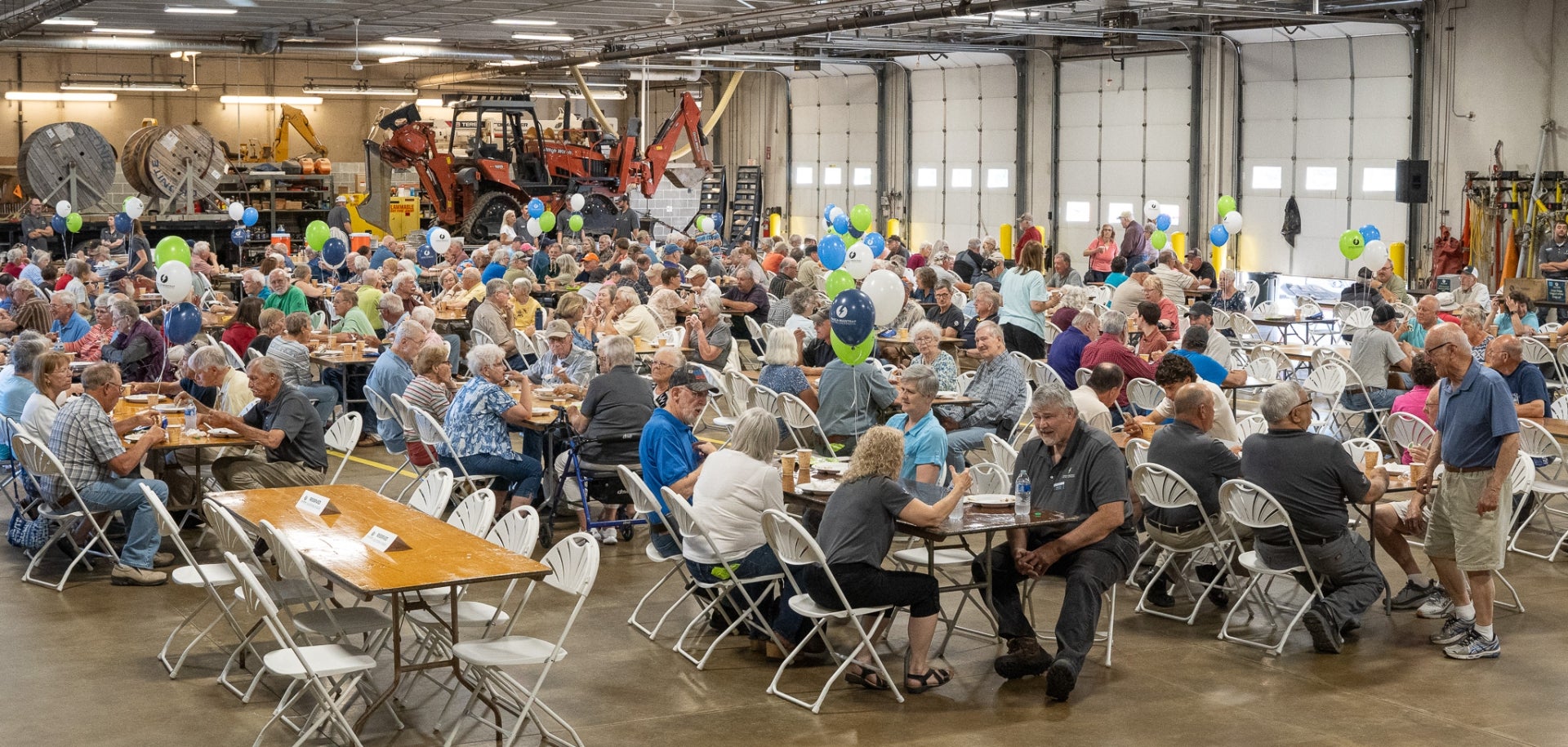 wide-shot-of-members